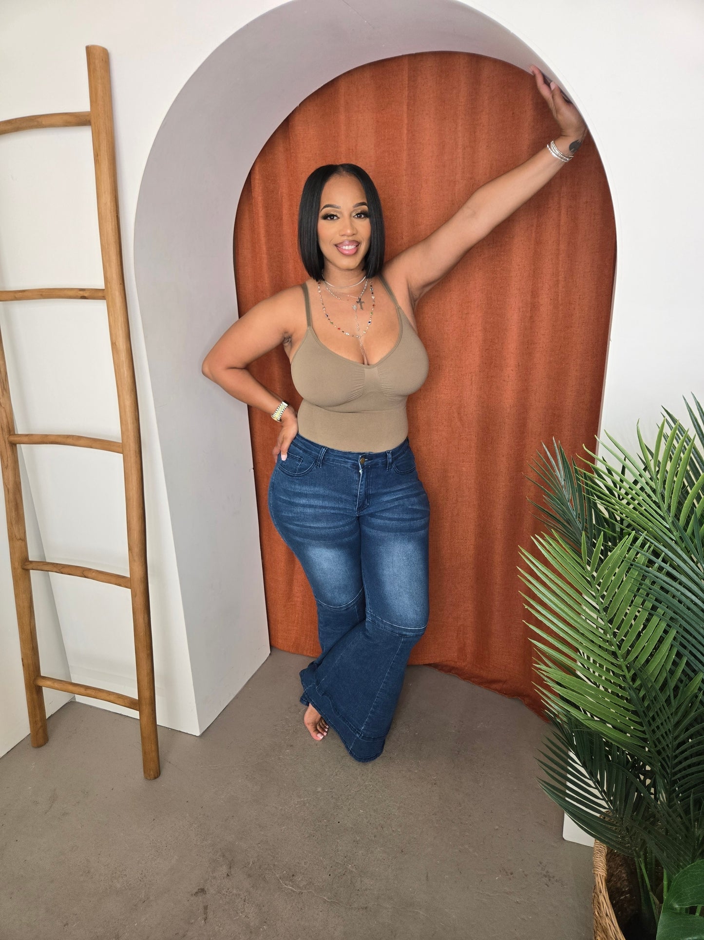 BELLA Flared Jeans